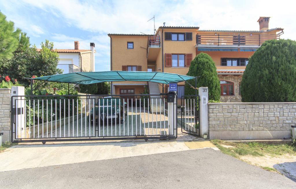 Villa Vinkuran Exterior photo